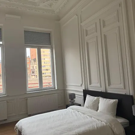 Luxury Riverfront Near La Meuse Apartmán Lutych