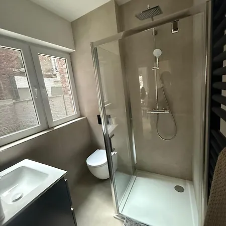 Luxury Riverfront Near La Meuse Luik