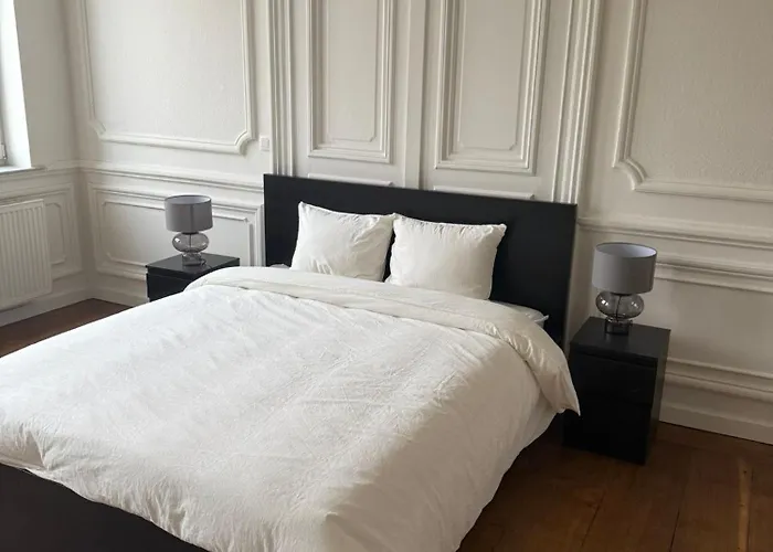 Luxury Riverfront Near La Meuse * Lutych